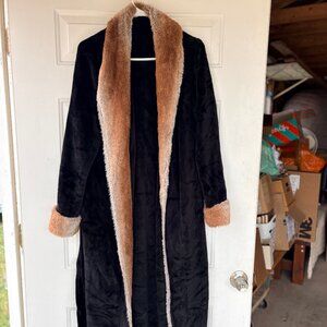 Black Plush Robe with Faux Fur Trim